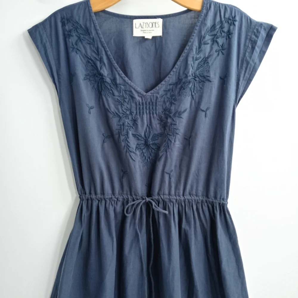 Lazy Bones Navy Cotton Embroidered Cap Sleeve‎ Dress - Picture 2 of 9